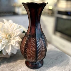 Metal vase 11.5”